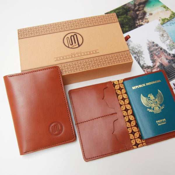 SWETA Leather Passport Case And Card Holder