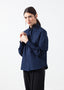 Chemise boutonnée à col en soie transparente