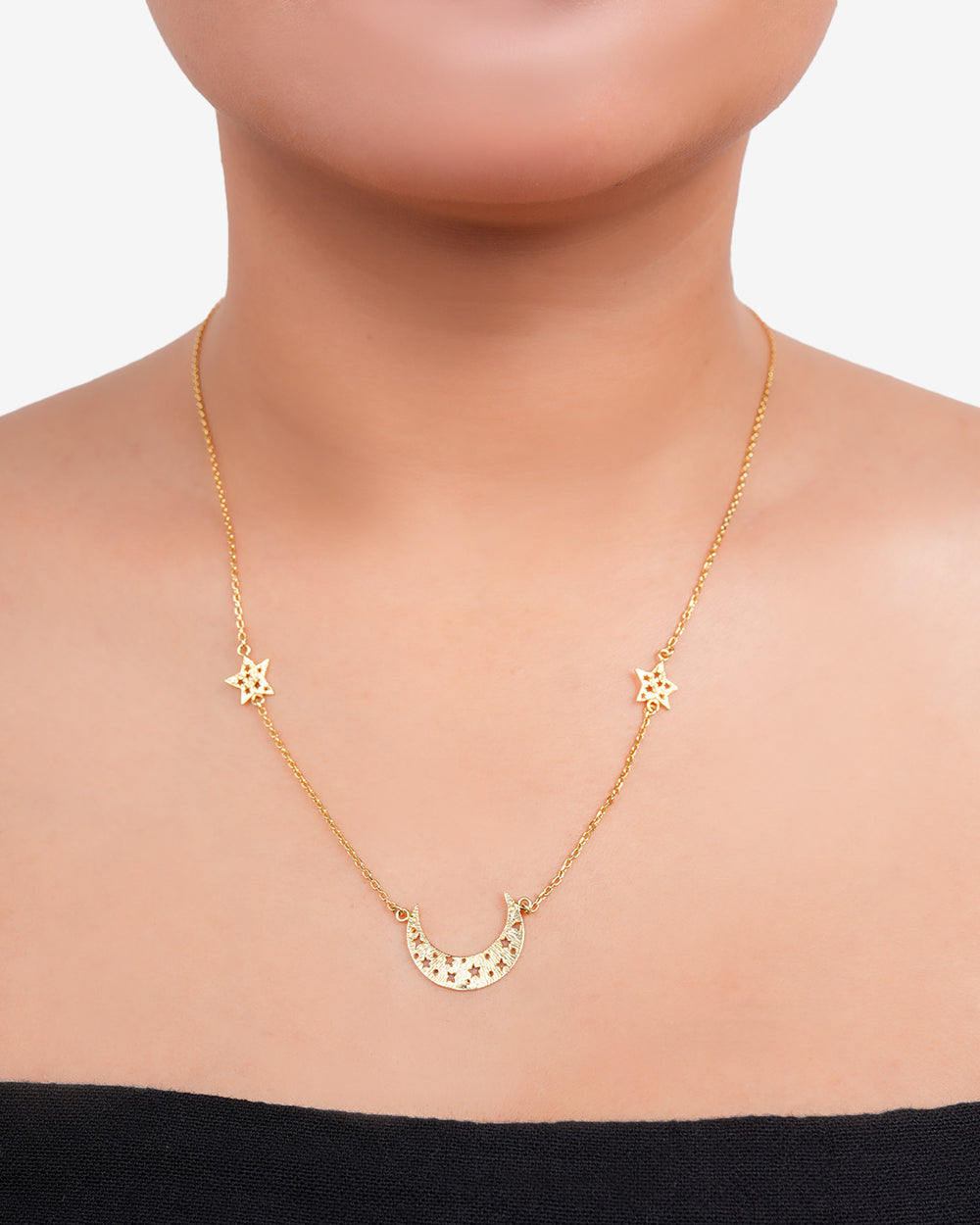 Moon Swing Necklace With 2 Stars On The Chain
