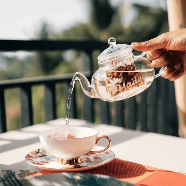 The Glass Teapot