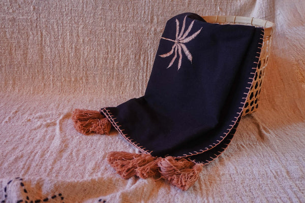 Queen Blanket Palm Leaf Embroidery