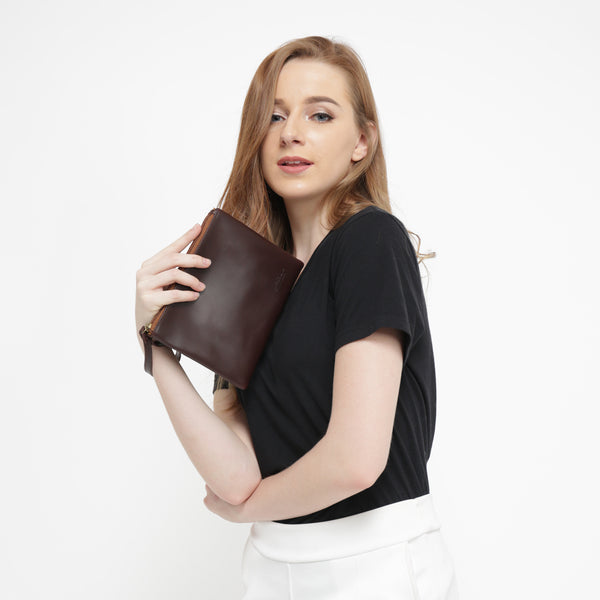 GANDAWA Clutch Dark Brown