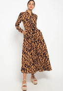 Maxi dress with collar